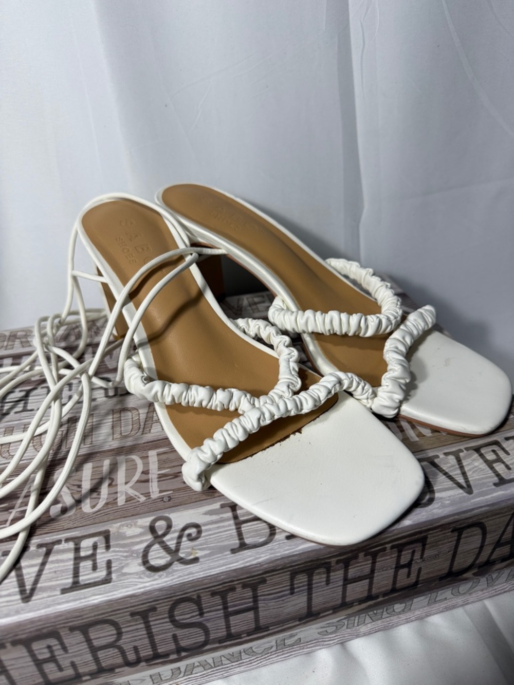 Women’s White Strappy Heeled Sandals with wrap around ankle lacesp